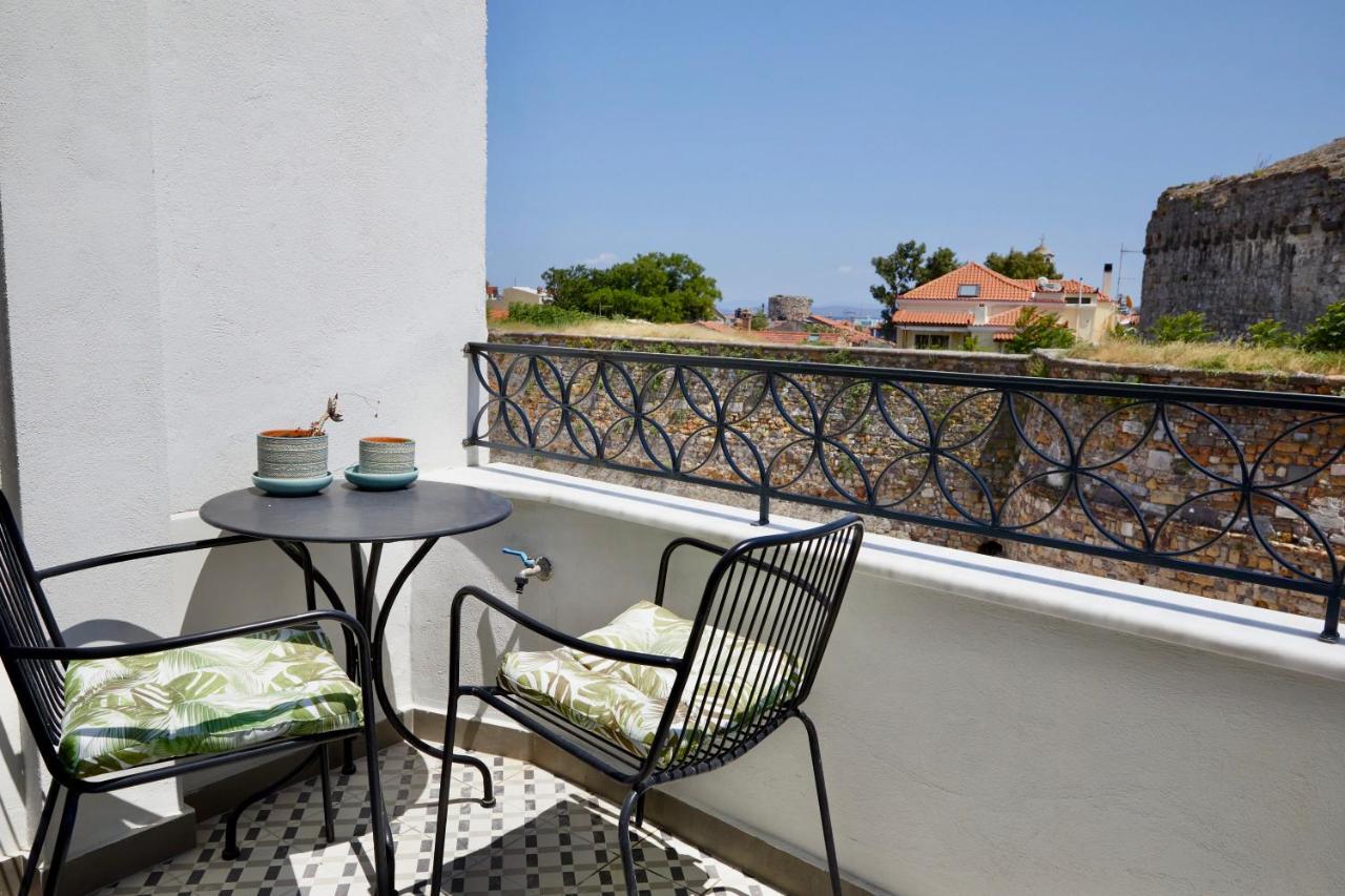 Appartement Kastron Views à Chios Town Extérieur photo